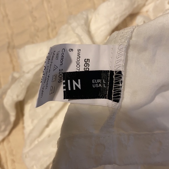 Crop top - Picture 2 of 2